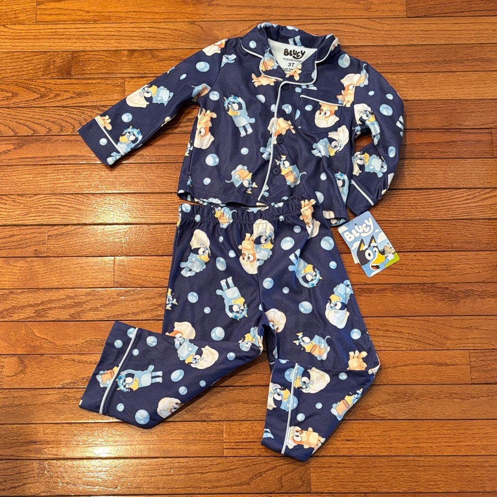 Bluey Kids Pajama Set - Navy Long Sleeve & Pants NWT